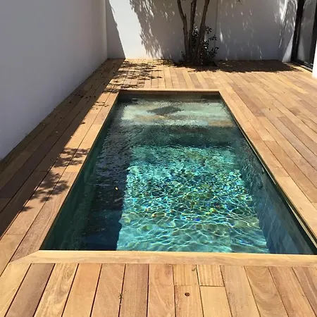Avec Piscine Bord De Villa Carnon-Plage